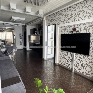 Продам квартиру, Аэрокосмический пр. , 2 кім., 53.60 м², евроремонт 