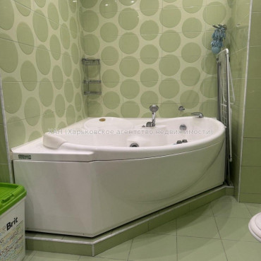 Продам квартиру, Аэрокосмический пр. , 2 кім., 53.60 м², евроремонт 