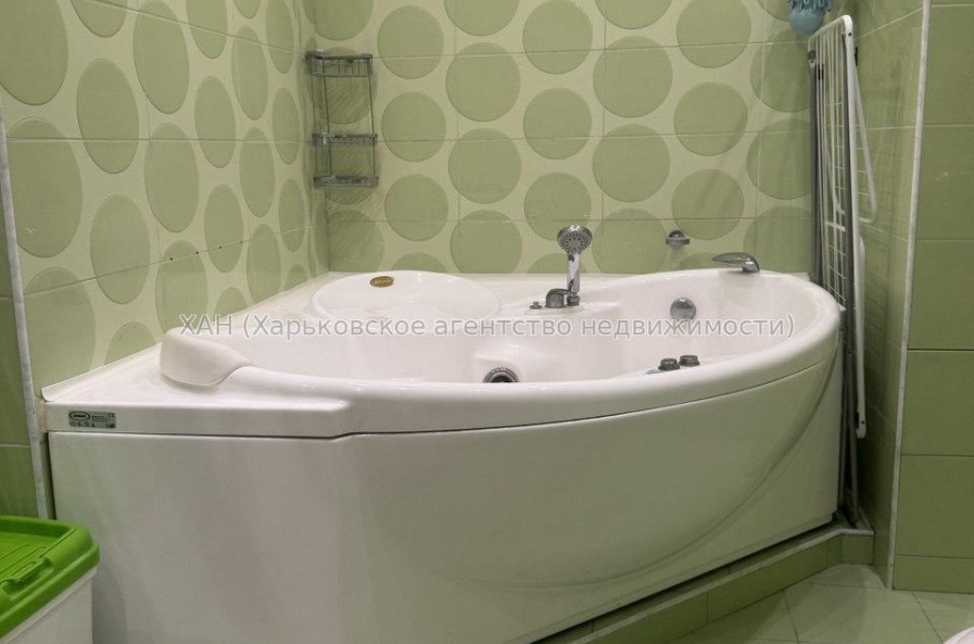 Продам квартиру, Аэрокосмический пр. , 2 кім., 53.60 м², евроремонт 