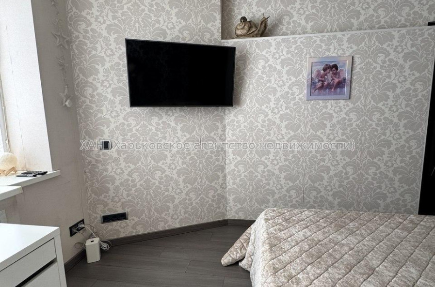 Продам квартиру, Аэрокосмический пр. , 2 кім., 53.60 м², евроремонт 