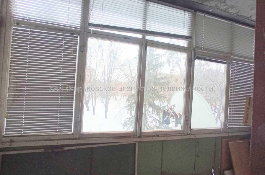 Продам квартиру, Юбилейный просп. , 1  ком., 33 м², без отделочных работ 