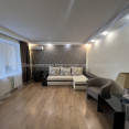 Продам квартиру, Героев Харькова просп. , 1 кім., 40 м², евроремонт 