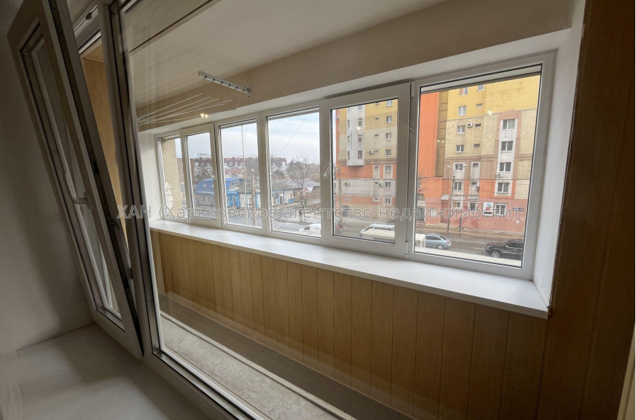 Продам квартиру, Героев Харькова просп. , 1 кім., 40 м², евроремонт 