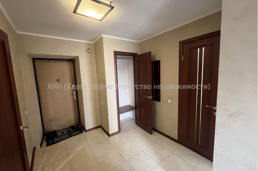 Продам квартиру, Героев Харькова просп. , 1 кім., 40 м², евроремонт 