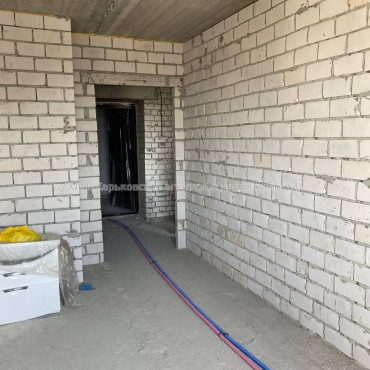 Продам квартиру, Полтавский Шлях ул. , 1 кім., 42 м², без внутренних работ 