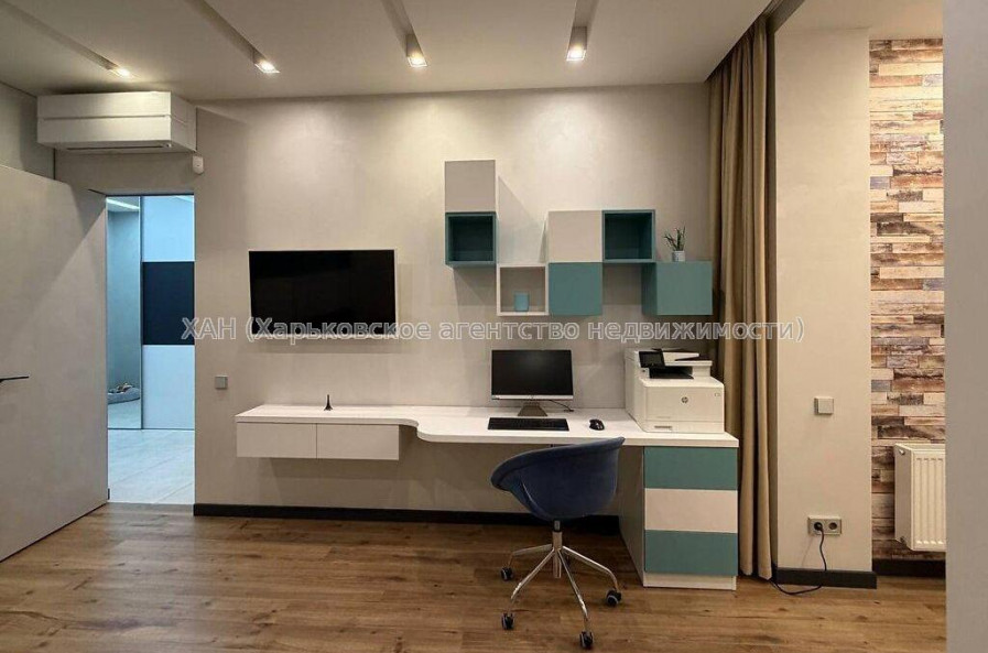 Продам квартиру, Дмитрия Антоненко ул. , 3  ком., 103.80 м², евроремонт 