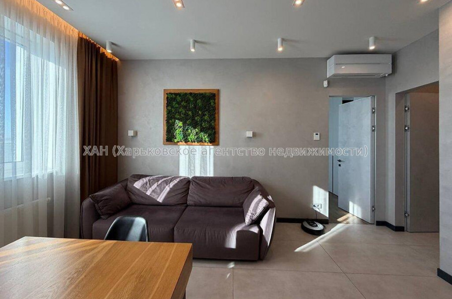 Продам квартиру, Дмитрия Антоненко ул. , 3  ком., 103.80 м², евроремонт 