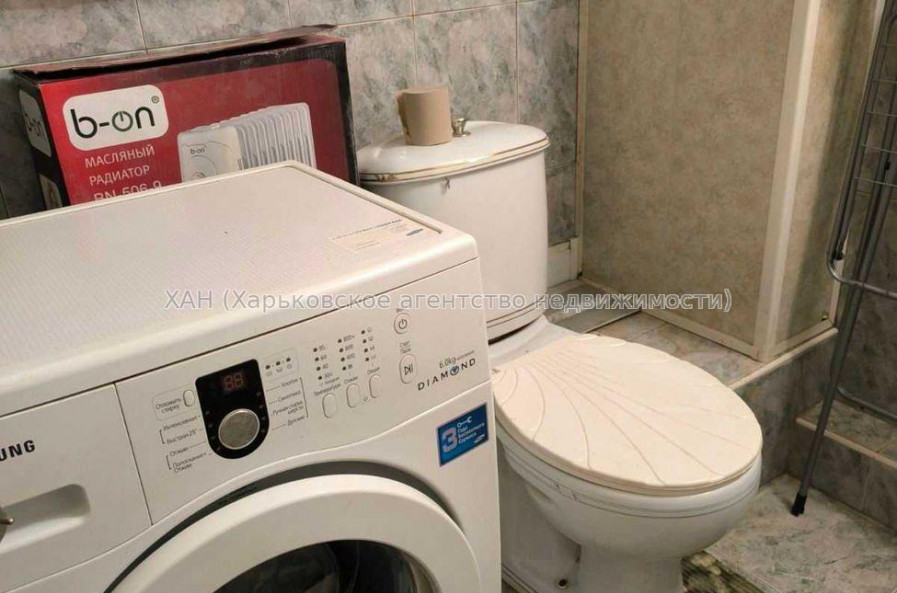 Продам квартиру, Людвига Свободы просп. , 1 кім., 29 м², косметический ремонт 