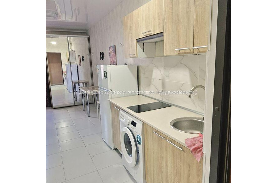 Продам квартиру, Нетеченская наб. , 1 кім., 17 м², евроремонт 