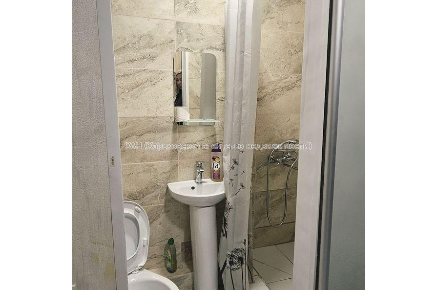 Продам квартиру, Нетеченская наб. , 1 кім., 17 м², евроремонт 