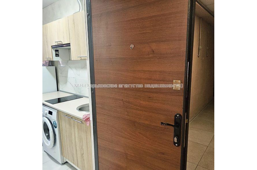 Продам квартиру, Нетеченская наб. , 1 кім., 17 м², евроремонт 