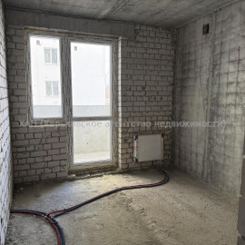 Продам квартиру, Мира ул. , 1 кім., 48.10 м², без внутренних работ