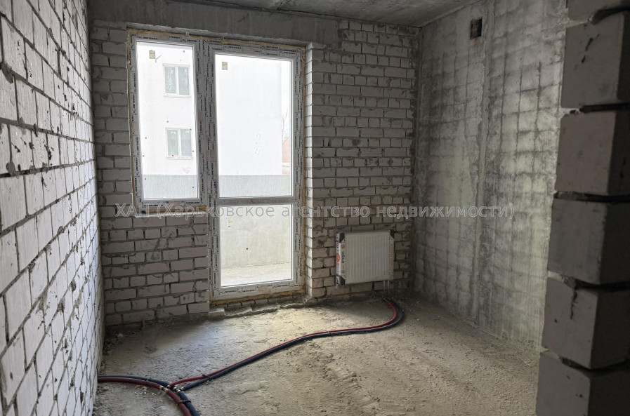 Продам квартиру, Мира ул. , 1 кім., 48.10 м², без внутренних работ 