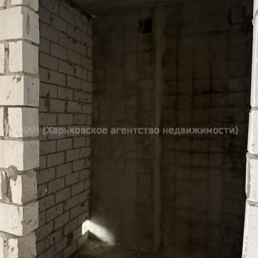 Продам квартиру, Мира ул. , 1 кім., 48.10 м², без внутренних работ 