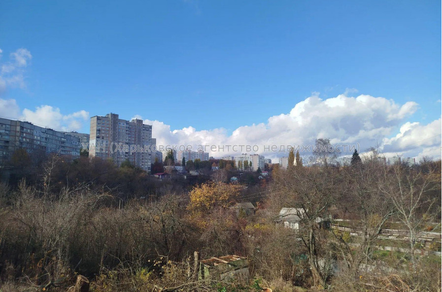 Продам дом, Науки просп. , 30 м², 6 сот., без ремонта 