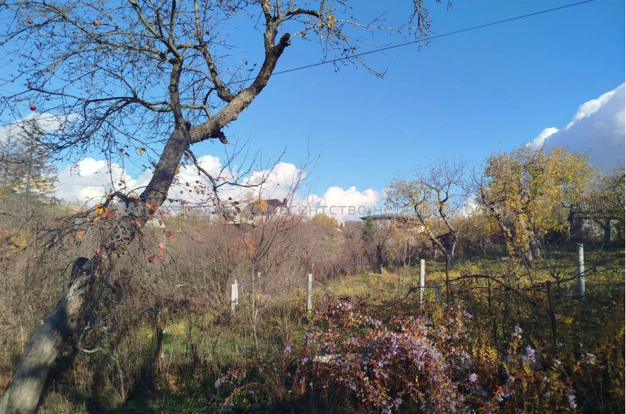 Продам дом, Науки просп. , 30 м², 6 сот., без ремонта 