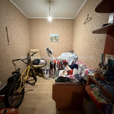 Продам квартиру, 1 кім., 39.90 м², советский ремонт 