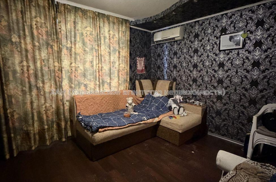 Продам квартиру, Лесопарковский 2-й пер. , 1 кім., 39.90 м², советский ремонт 