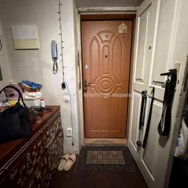Продам квартиру, Лесопарковский 2-й пер. , 1 кім., 39.90 м², советский ремонт 