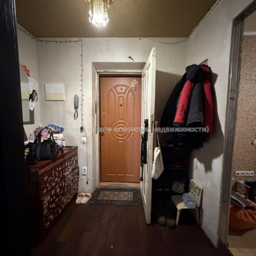 Продам квартиру, 1 кім., 39.90 м², советский ремонт 