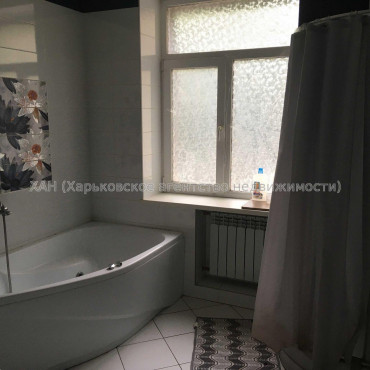 Продам квартиру, Мироносицкая ул. , 3  ком., 63 м², капитальный ремонт 