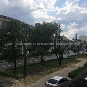 Продам квартиру, Мироносицкая ул. , 3  ком., 63 м², капитальный ремонт 