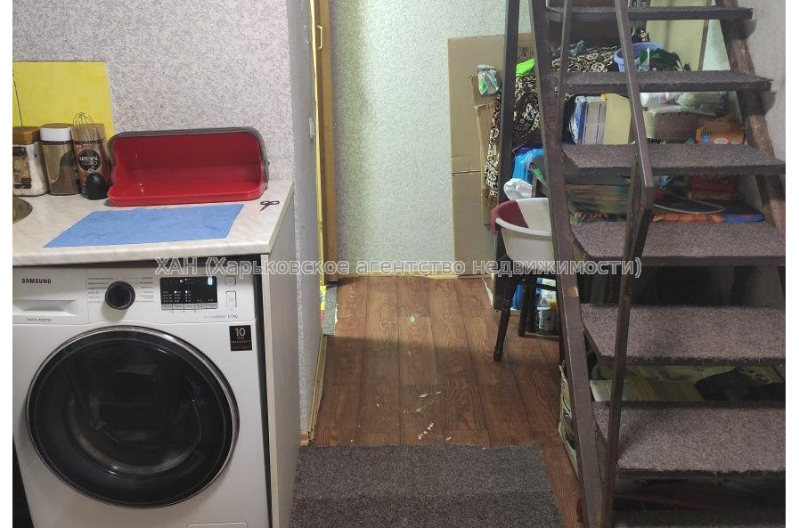 Продам квартиру, Ковтуна ул. , 1  ком., 24 м², советский ремонт 