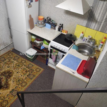 Продам квартиру, Ковтуна ул. , 1  ком., 24 м², советский ремонт 