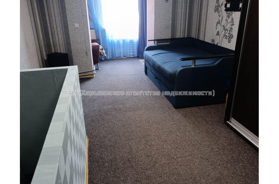 Продам квартиру, Ковтуна ул. , 1 кім., 24 м², советский ремонт 
