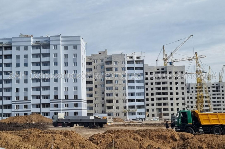 Продам квартиру, Валентиновская ул. , 1  ком., 40 м², без внутренних работ 