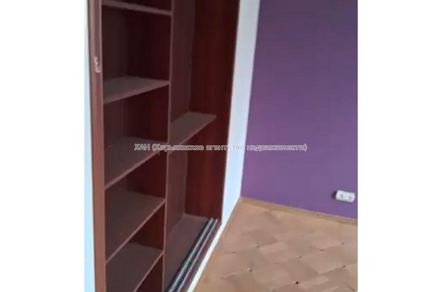 Продам квартиру, Чернышевская ул. , 4 кім., 91.10 м², частичный ремонт 