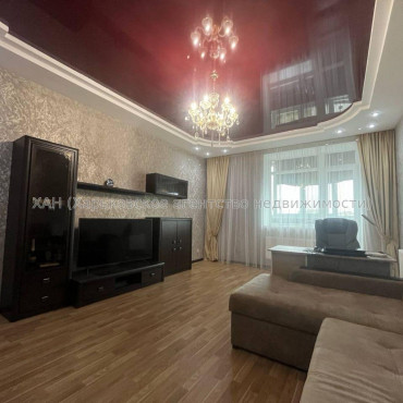 Продам квартиру, Грековская ул. , 2 кім., 70 м², евроремонт 