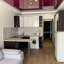 Продам квартиру, Единства ул. , 1 кім., 26 м², авторский дизайн