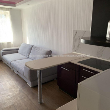 Продам квартиру, Единства ул. , 1 кім., 26 м², авторский дизайн 