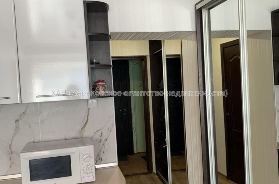 Продам квартиру, Единства ул. , 1 кім., 26 м², авторский дизайн 