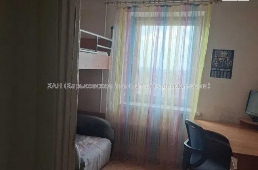 Продам квартиру, Курчатова просп. , 3 кім., 66 м², косметический ремонт 