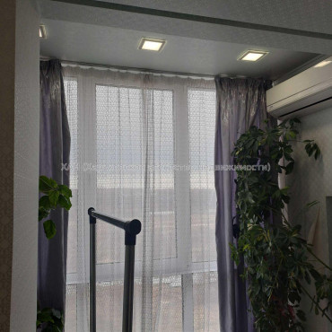 Продам квартиру, Курчатова просп. , 3  ком., 66 м², косметический ремонт 