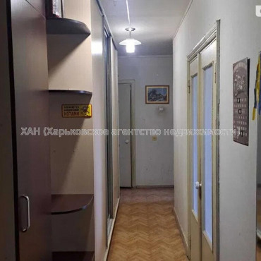 Продам квартиру, Курчатова просп. , 3 кім., 66 м², косметический ремонт 
