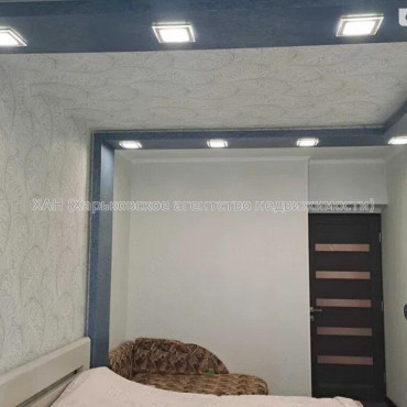 Продам квартиру, Курчатова просп. , 3 кім., 66 м², косметический ремонт 