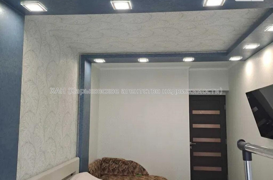 Продам квартиру, Курчатова просп. , 3 кім., 66 м², косметический ремонт 