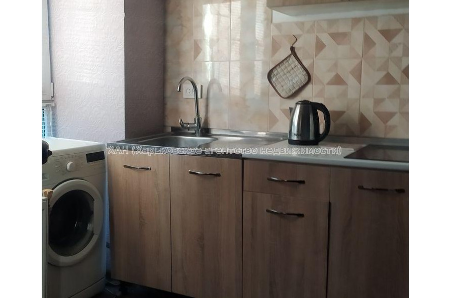 Продам квартиру, Москалёвская ул. , 1 кім., 23.40 м², советский ремонт 