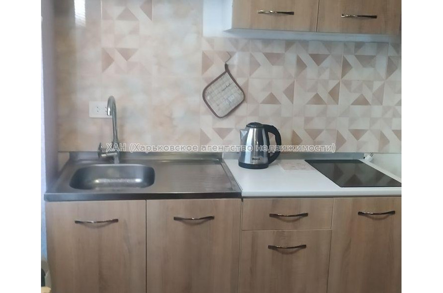 Продам квартиру, Москалёвская ул. , 1 кім., 23.40 м², советский ремонт 