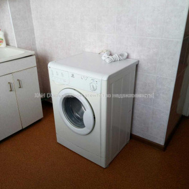 Продам квартиру, Каркача Ивана бульв. , 1 кім., 34 м², косметический ремонт 