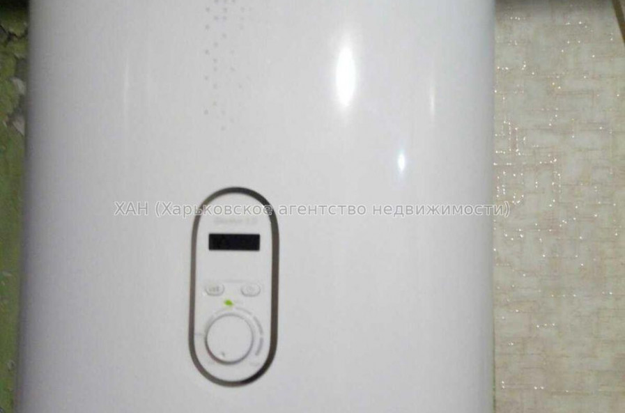 Продам квартиру, Каркача Ивана бульв. , 1 кім., 34 м², косметический ремонт 