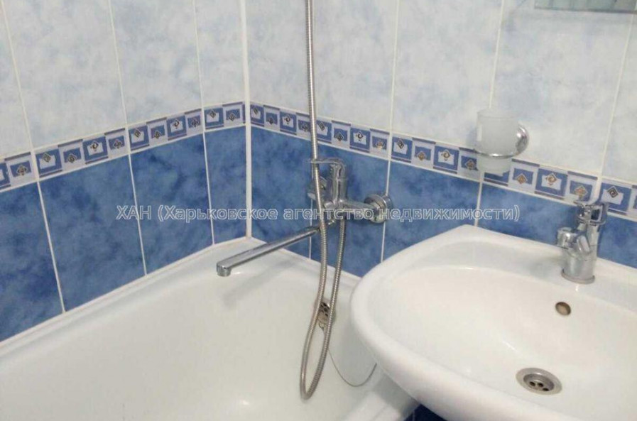 Продам квартиру, Каркача Ивана бульв. , 1 кім., 34 м², косметический ремонт 