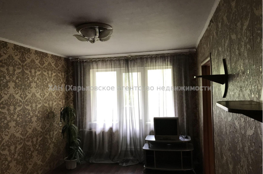 Продам квартиру, Героев Харькова просп. , 2  ком., 44 м², капитальный ремонт 