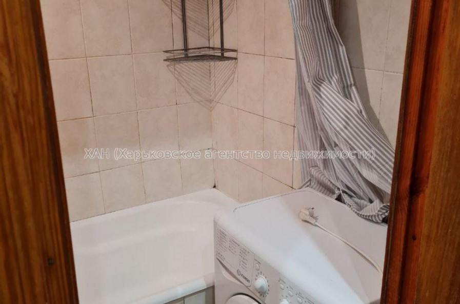 Продам квартиру, Яны Червоной ул. , 1  ком., 40.40 м², косметический ремонт 