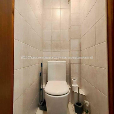 Продам квартиру, Яны Червоной ул. , 1 кім., 40.40 м², косметический ремонт 