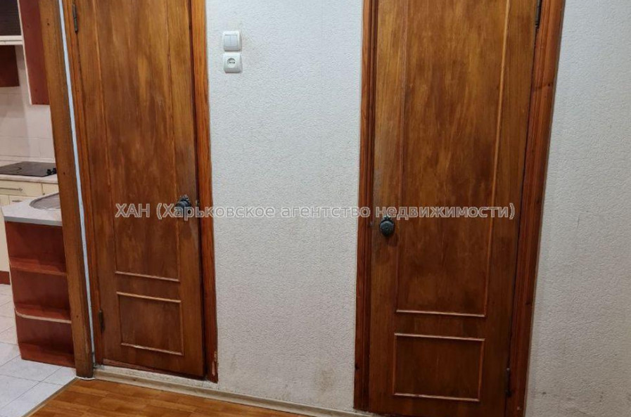 Продам квартиру, Яны Червоной ул. , 1  ком., 40.40 м², косметический ремонт 