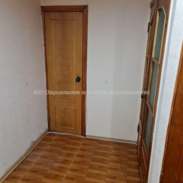 Продам квартиру, Яны Червоной ул. , 1  ком., 40.40 м², косметический ремонт 